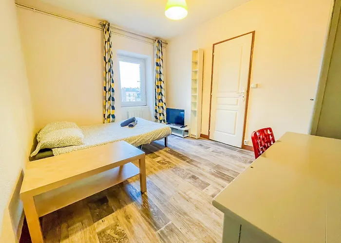 Calme Et Bien Situe A * Clermont-Ferrand